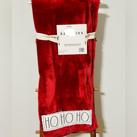 NWT Rae Dunn HO HO HO Patch Red Christmas/Holiday Soft Plush Throw/Blanket 50x60 - Picture 1 of 1